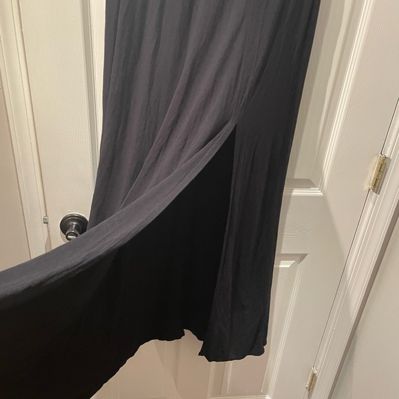 JustFab Black Maxi Skirt with Side Slit Size Medium - Picture 2 of 6